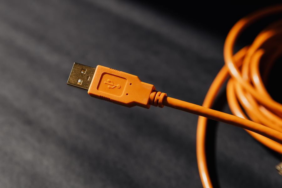 Fast chargers and cables